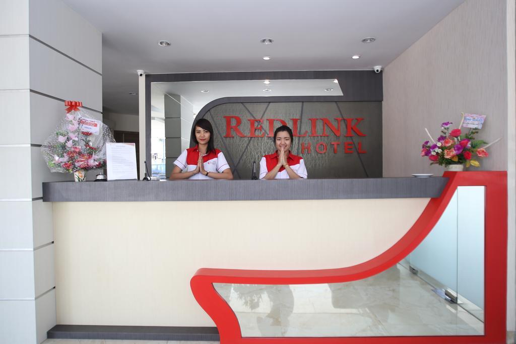 Redlink Hotel Batam Zewnętrze zdjęcie
