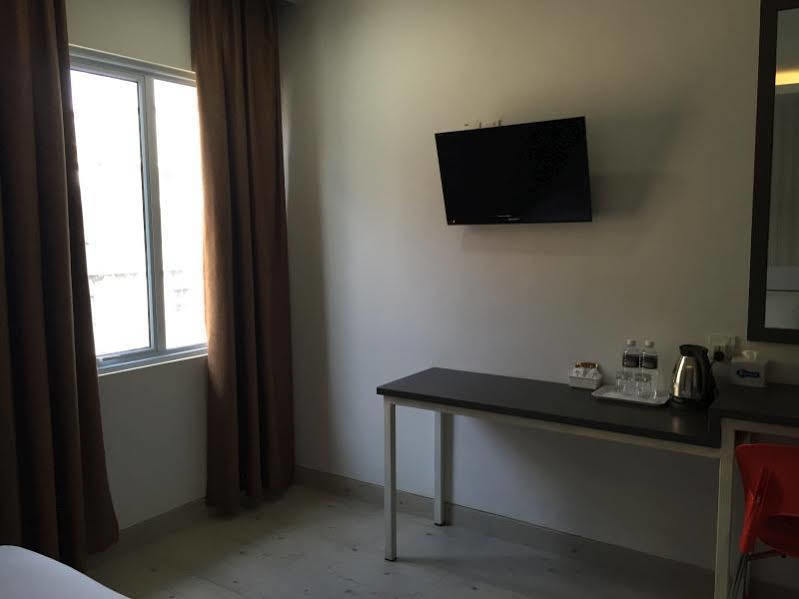 Redlink Hotel Batam Zewnętrze zdjęcie