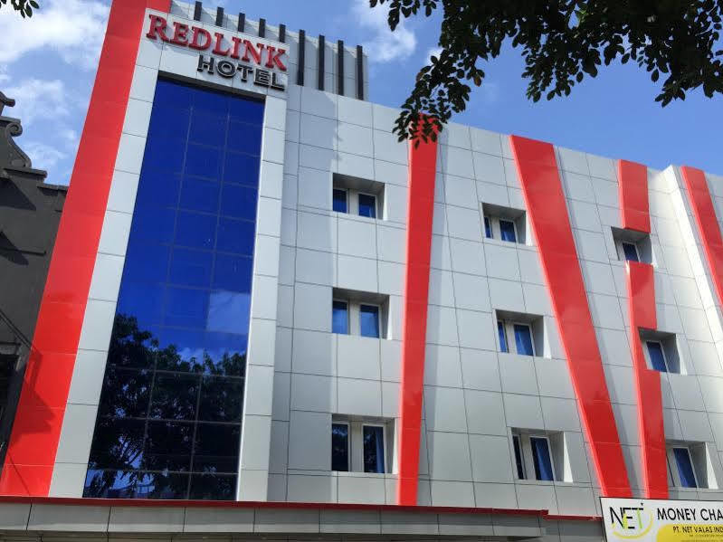 Redlink Hotel Batam Zewnętrze zdjęcie